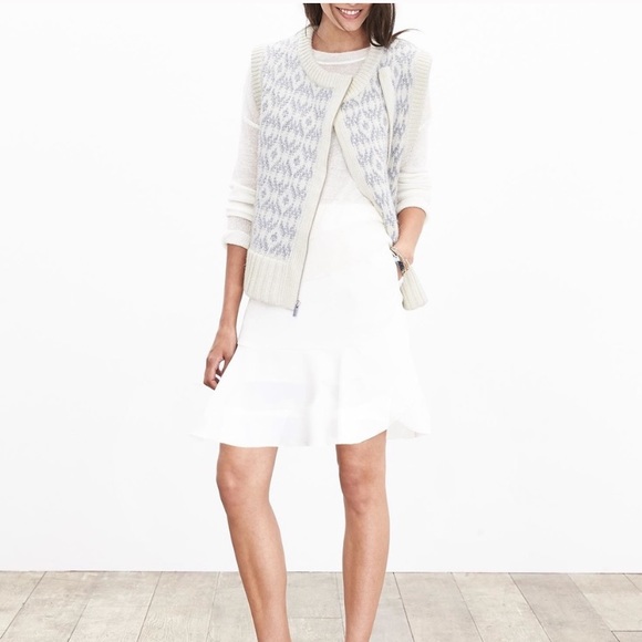 🆕 Banana Republic Italian Fair Isle Vest with Front Zipper Closure. Size Small - Picture 9 of 10